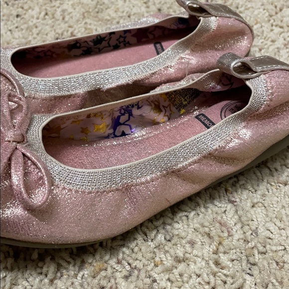 Girls pink sparkle flats - Picture 2 of 8